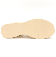 Carica l'immagine nel visualizzatore di Gallery, WONDERS Sandali con plateau Martina beige QX13