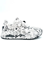 Carica l'immagine nel visualizzatore di Gallery, SKECHERS Street L.A. bianca con grafiti neri I22