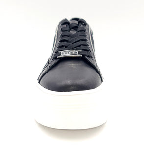 CULT Sneakers PEARL in pelle nera con inserti in rete G25