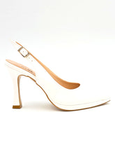 Carica l'immagine nel visualizzatore di Gallery, LINEA SPOSA ALBERTO Chanel con plateau bianco Q