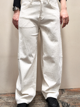 Carica l'immagine nel visualizzatore di Gallery, LE STREGHE JEANS CON STRASS offwhite