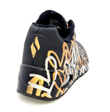 Carica l&#39;immagine nel visualizzatore di Gallery, SKECHERS  x JGoldcrown: UNO - Metallic Love D88