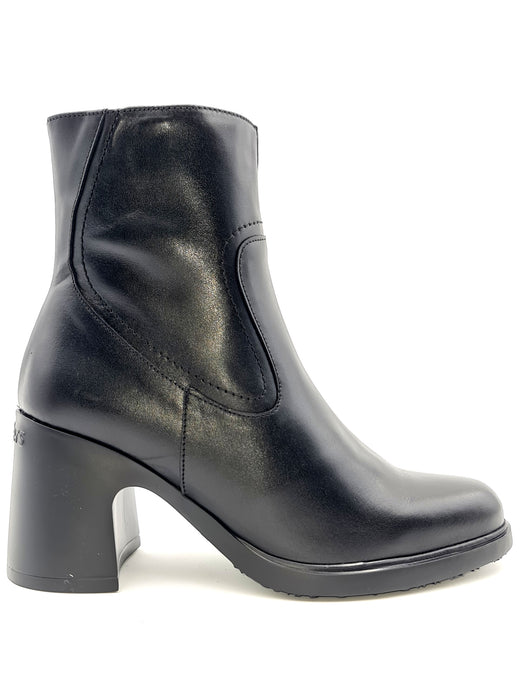 WONDERS Tronchetto MIN in pelle nero C23