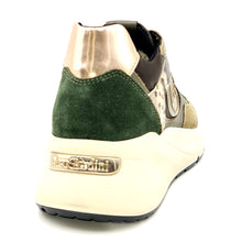 Carica l&#39;immagine nel visualizzatore di Gallery, NERO GIARDINI Sneakers pelle e camoscio verde F19