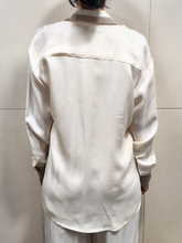 Carica l'immagine nel visualizzatore di Gallery, TENSIONE IN Camicia cupro Panna/Beige