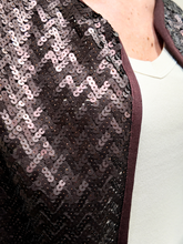 Carica l'immagine nel visualizzatore di Gallery, TENSIONE IN Gilet paillettes cioccolato