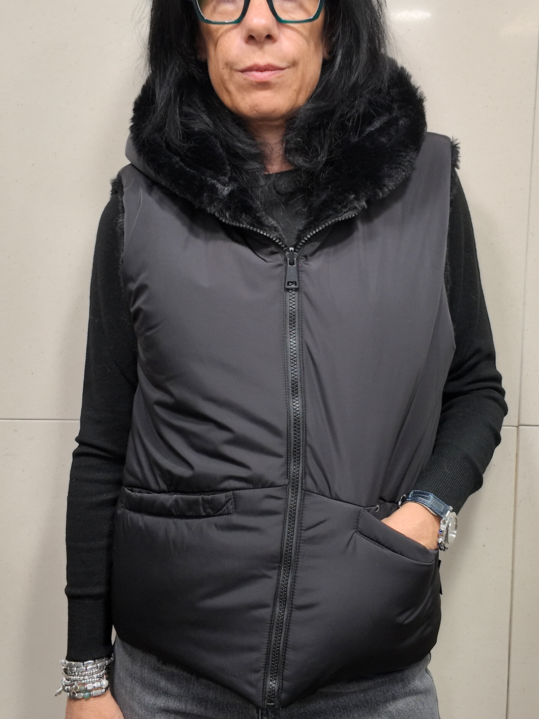 RINO & PELLE Hiddo Gilet ecopelliccia reversibile nero