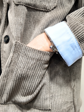 Carica l&#39;immagine nel visualizzatore di Gallery, LE STREGHE Giacca camicia in velluto a coste fango