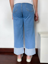 Carica l&#39;immagine nel visualizzatore di Gallery, TENSIONE IN | Jeans con risvolto
