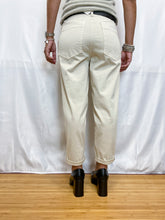 Carica l&#39;immagine nel visualizzatore di Gallery, TENSIONE IN | Pantalone baggy crema