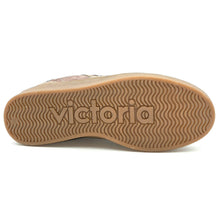 Carica l'immagine nel visualizzatore di Gallery, VICTORIA Sneaker LONDRES CAMOSCIO marrone H29
