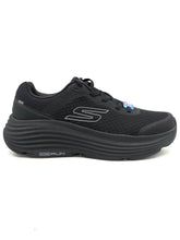 Carica l'immagine nel visualizzatore di Gallery, SKECHERS Max Cushioning Endeavour nero K45