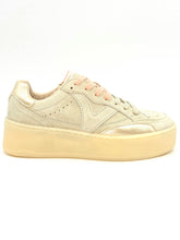 Carica l'immagine nel visualizzatore di Gallery, VICTORIA Sneaker TURIN beige H8