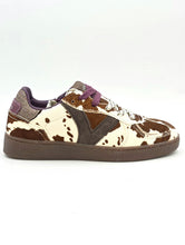 Carica l'immagine nel visualizzatore di Gallery, VICTORIA Sneaker LONDRES EFFETTO CAVALLINO STAMPA ANIMAL H30