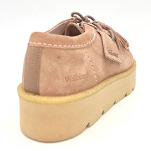 Carica l'immagine nel visualizzatore di Gallery, CLARKS Meare Walla Camoscio rosa antico O25