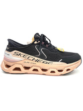 Carica l'immagine nel visualizzatore di Gallery, SKECHERSSlip-ins: Glide-Step Altus - Starlight Shine nero/rosa K69