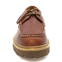 Carica l'immagine nel visualizzatore di Gallery, CLARKS Cleyhill Boat Pelle marrone O6