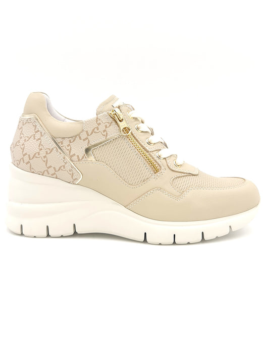 NERO GIARDINI Sneakers zeppa in pelle beige R19