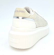 Carica l'immagine nel visualizzatore di Gallery, JANET &amp; JANET Sneakers platform bianco/silver forata X1