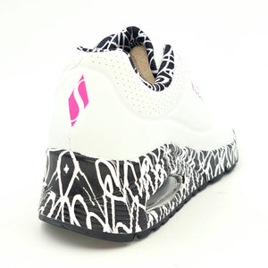 SKECHERS Street L.A. bianca con cuori neri U58