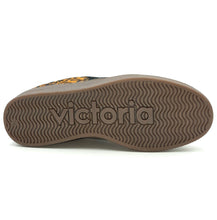 Carica l'immagine nel visualizzatore di Gallery, VICTORIA Sneaker LONDRES EFFETTO CAVALLINO STAMPA ANIMAL H31