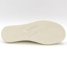 Carica l&#39;immagine nel visualizzatore di Gallery, WALK IN PITAS Mocassino Slipon beige M25