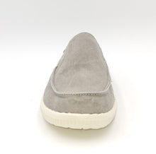 Carica l&#39;immagine nel visualizzatore di Gallery, WALK IN PITAS Mocassino Slipon grigio M9