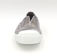 Carica l&#39;immagine nel visualizzatore di Gallery, CIENTA Sneakers senza lacci tessuto lavato used grigio T2