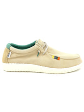 Carica l&#39;immagine nel visualizzatore di Gallery, WALK IN PITAS Wallabee Flag beige M40