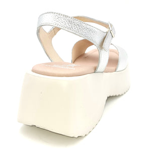 WONDERS Sandalo platform in pelle argento Q87