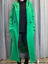 Carica l&#39;immagine nel visualizzatore di Gallery, TENSIONE IN | Cappotto lana cappuccio verde