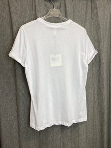 TENSIONE IN | T-shirt bianca stampa AMATI